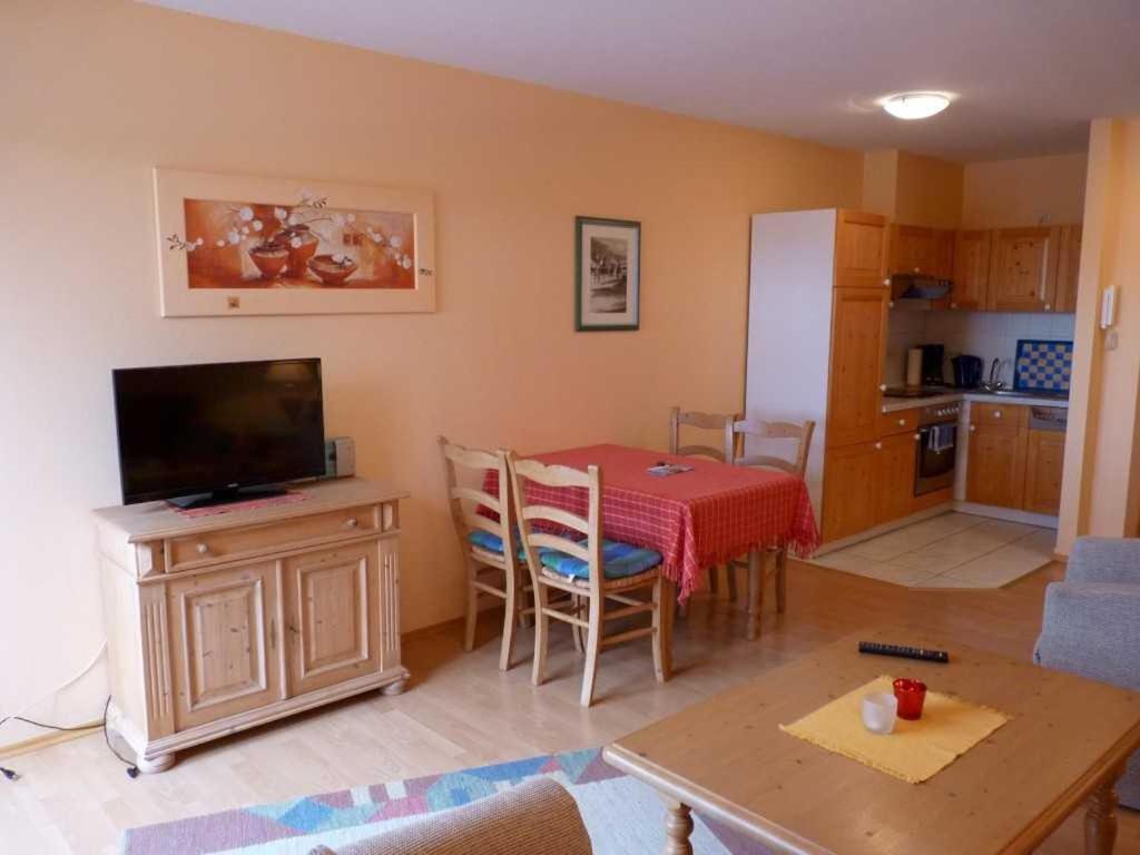 Ferienwohnung "Am Yachthafen" Objekt Id 12104-7 Waren  Bagian luar foto